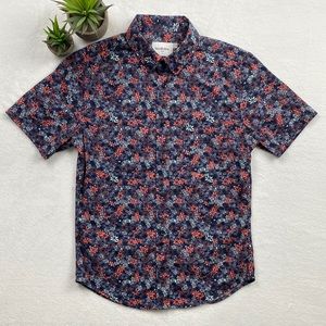 Goodfellow & Co Floral Pattern Short Sleeve Button Up (Blue/Red/White)